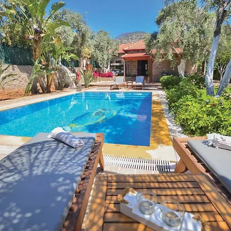 Villa Sleeps 4 Air Con Wifi Bitez